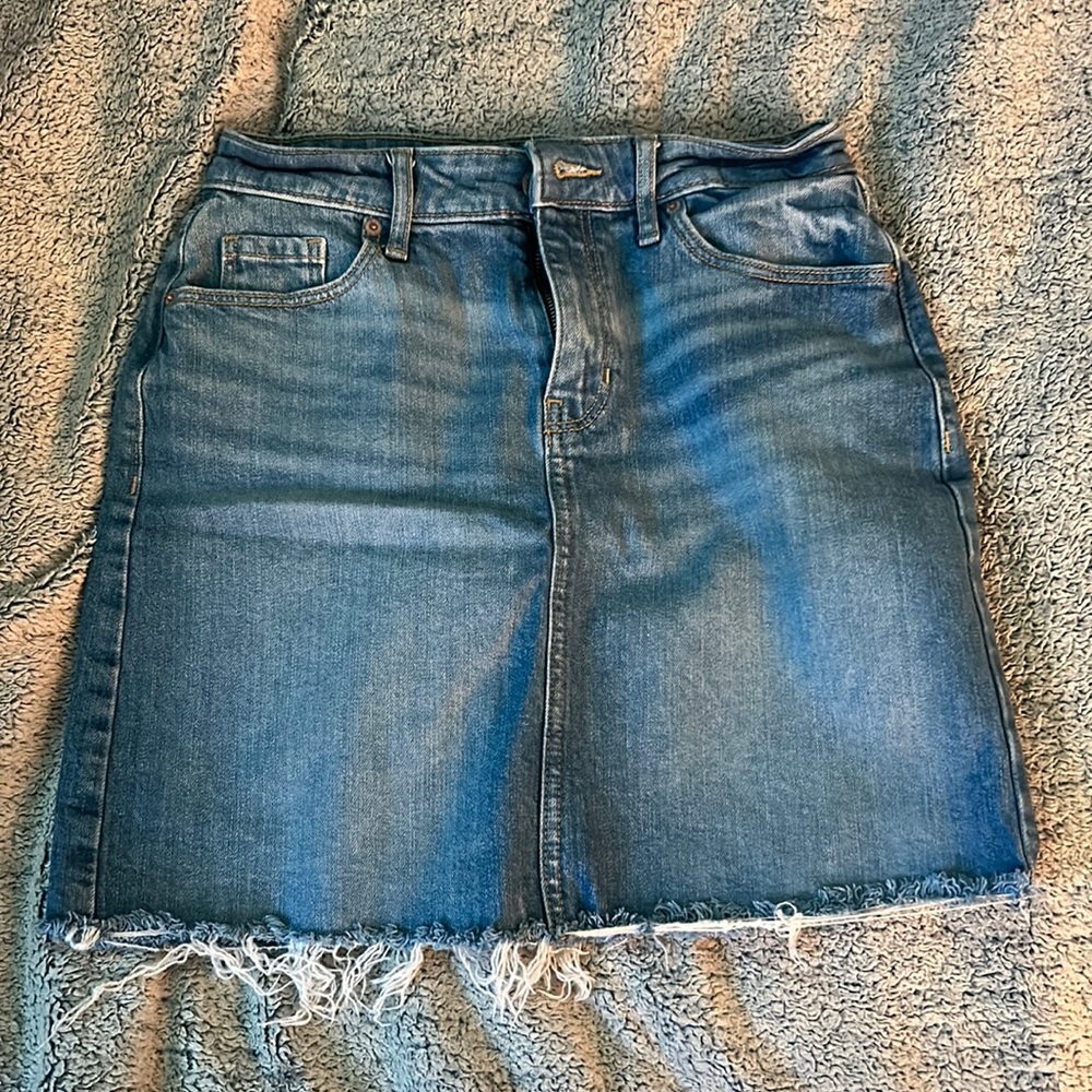 Old Navy skirt.
